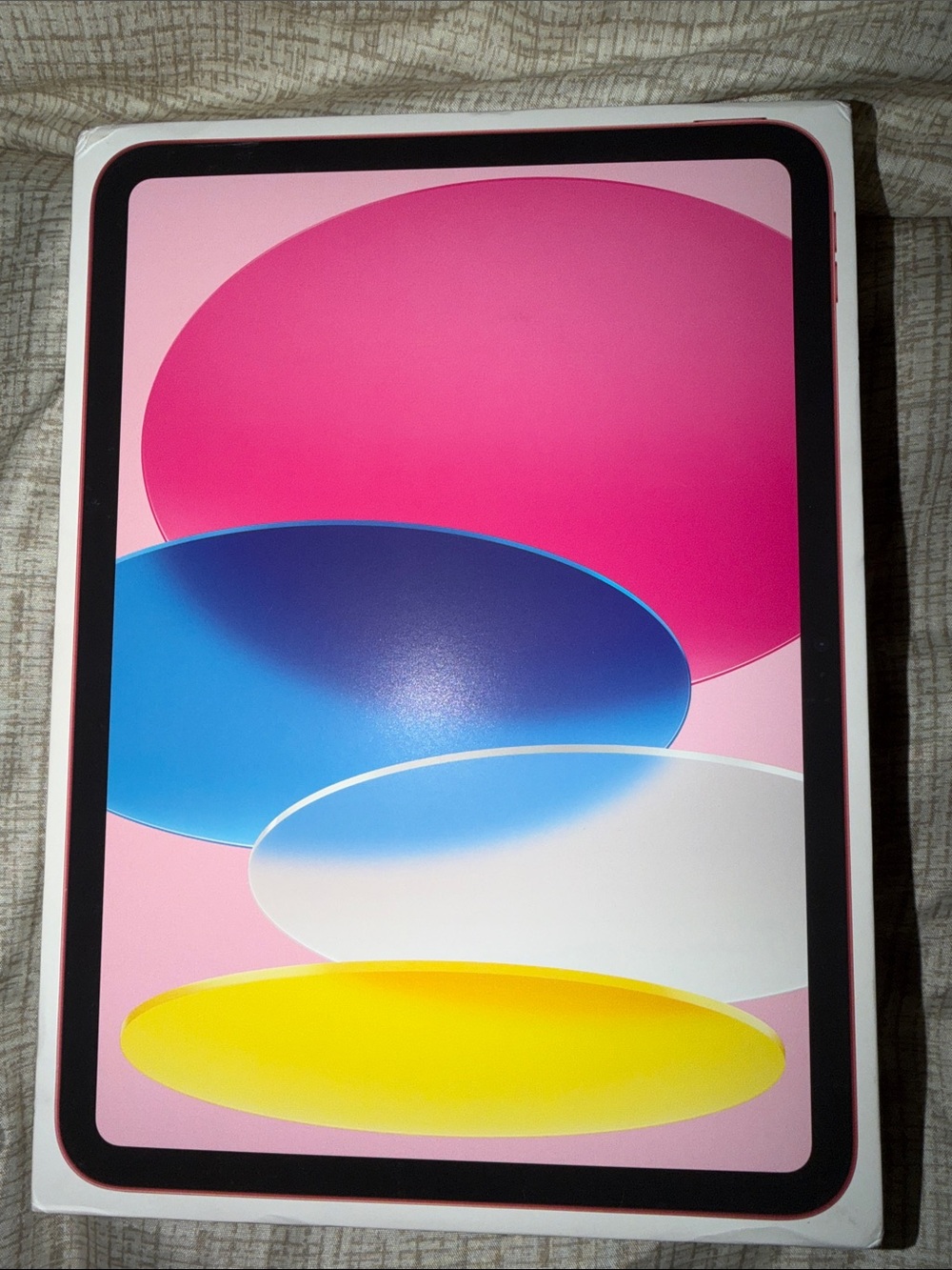 Apple iPad Mini — Pink Frame with Colorful Display Art